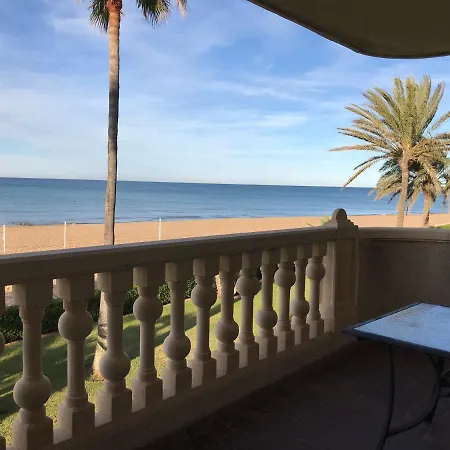 Piso Nuevo Frente Al Mar, Apartment Denia