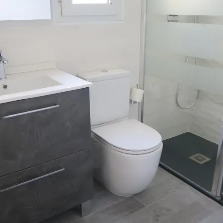 Piso Nuevo Frente Al Mar, Apartamento Dénia